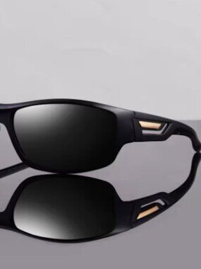 🔥 Polarized UV400 Sport Sunglasses 🔥